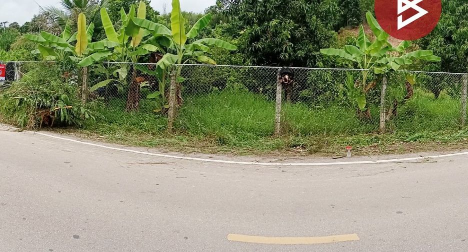 Grundstück zum Kauf in Chae Hom, Lampang