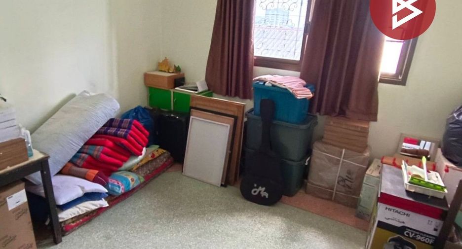For sale 6 bedrooms retail Space in Mueang Samut Prakan, Samut Prakan