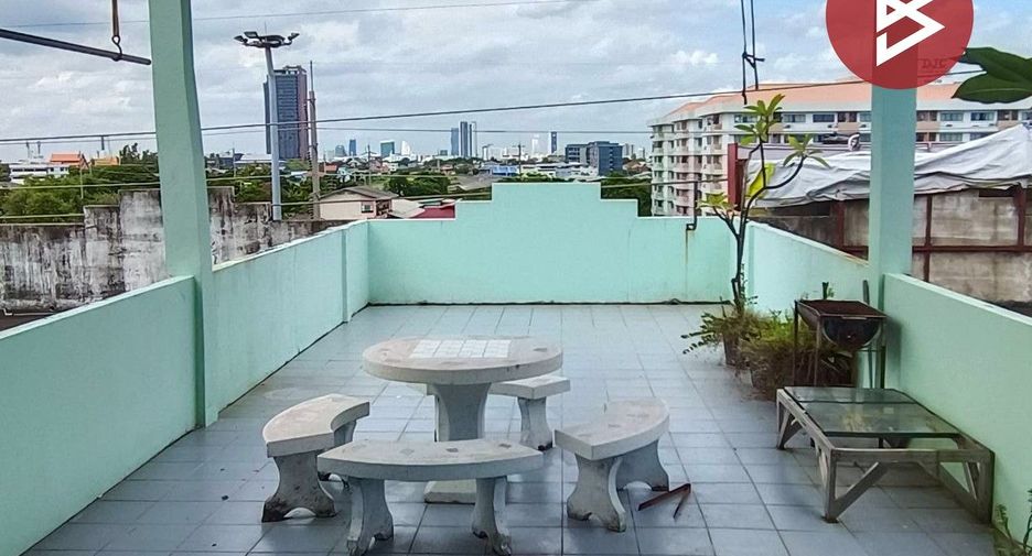 For sale 6 bedrooms retail Space in Mueang Samut Prakan, Samut Prakan