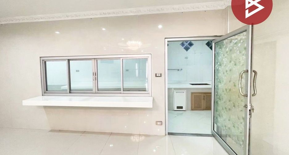 For rent 3 ベッドルーム house in Mueang Pathum Thani, Pathum Thani