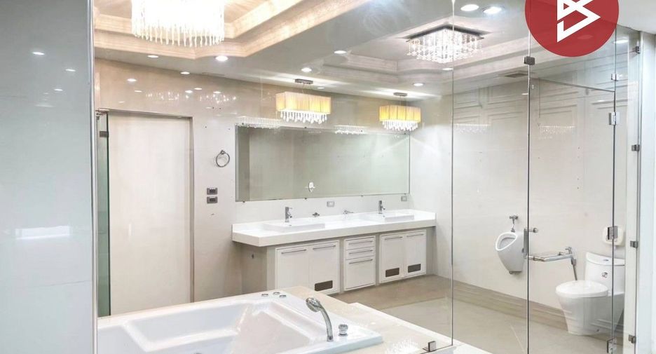 For rent 3 ベッドルーム house in Mueang Pathum Thani, Pathum Thani