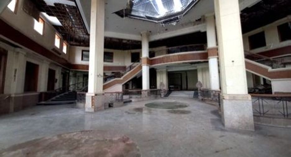 Hotel en venta en Mueang Buriram, Buriram