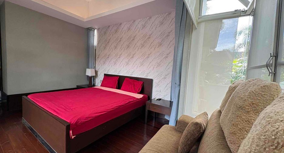 À louer 2 chambres villa à Sattahip, Chonburi