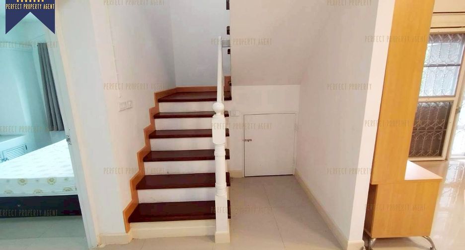 For sale 4 bedrooms house in Nong Chok, Bangkok
