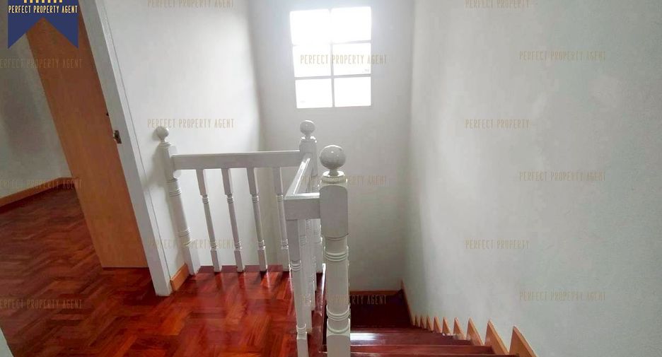 For sale 4 bedrooms house in Nong Chok, Bangkok