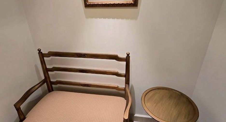 Wohnung zur Miete mit 2 Zimmer in Pathum Wan, Bangkok