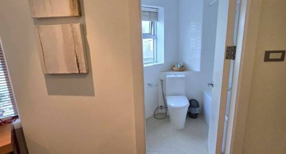 Wohnung zur Miete mit 2 Zimmer in Pathum Wan, Bangkok