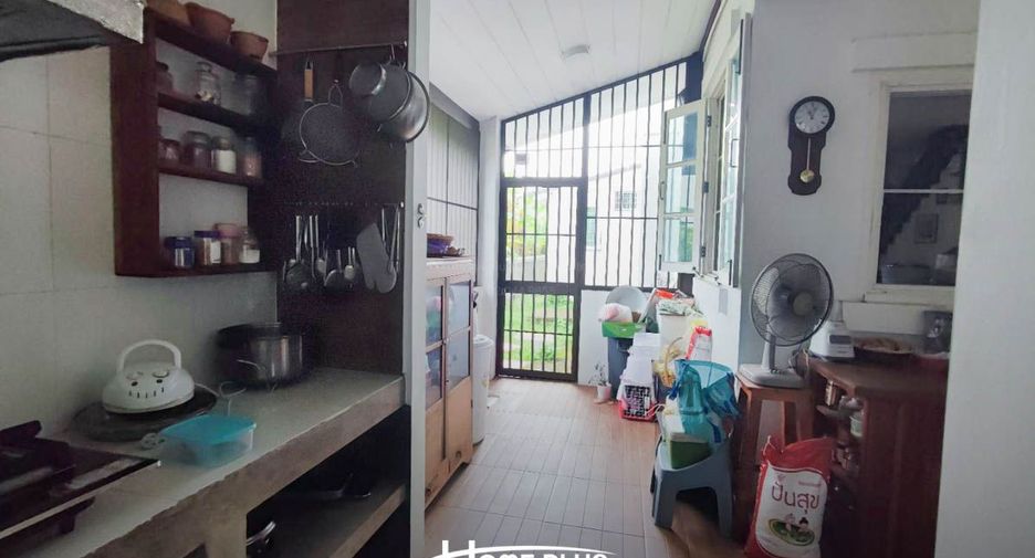 Casa en venta de 4 habitaciones en Mueang Chiang Mai, Chiang Mai