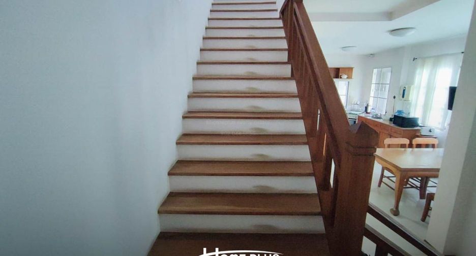 Casa en venta de 4 habitaciones en Mueang Chiang Mai, Chiang Mai