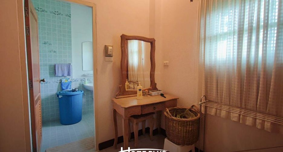 Casa en venta de 4 habitaciones en Mueang Chiang Mai, Chiang Mai