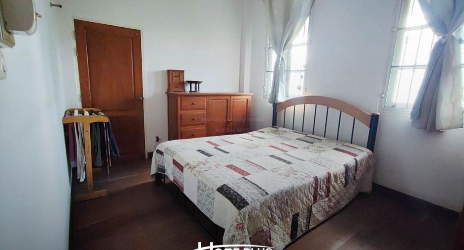 Casa en venta de 4 habitaciones en Mueang Chiang Mai, Chiang Mai