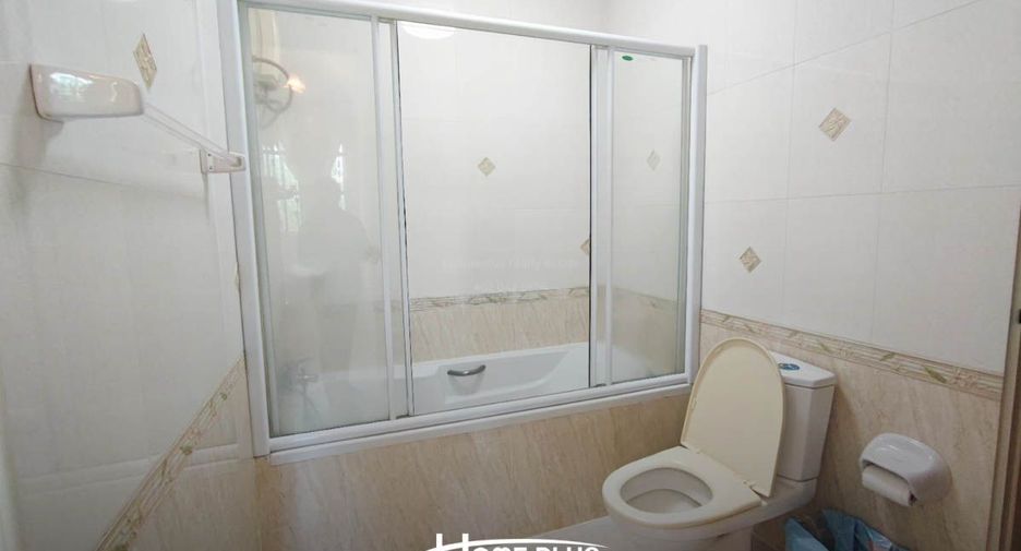 Casa en venta de 4 habitaciones en Mueang Chiang Mai, Chiang Mai