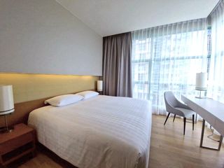 À louer 3 chambres appartement avec services à Bang Kho Laem, Bangkok