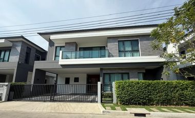 À louer 4 chambres maison à Bang Phli, Samut Prakan
