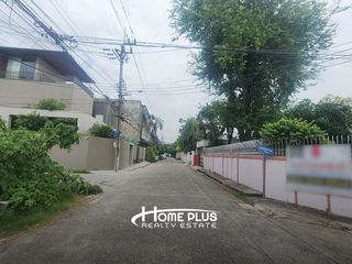 Продажа Участок в Пхра Кханонг, Бангкок