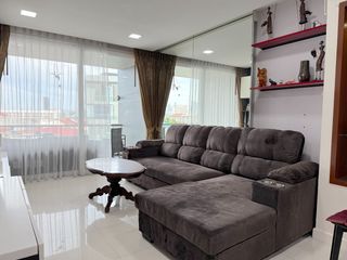 Apartamento en alquiler de 2 habitaciones en Bang Lamung, Chonburi