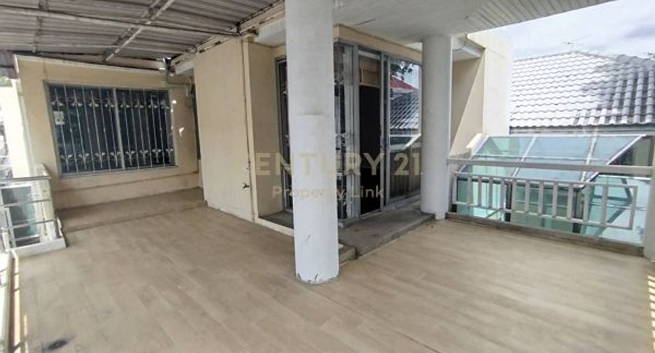 For rent 6 ベッドルーム house in Phaya Thai, Bangkok