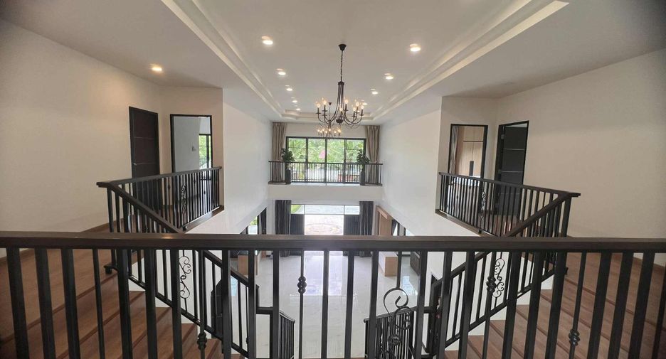 À vendre 5 chambres villa à San Sai, Chiang Mai