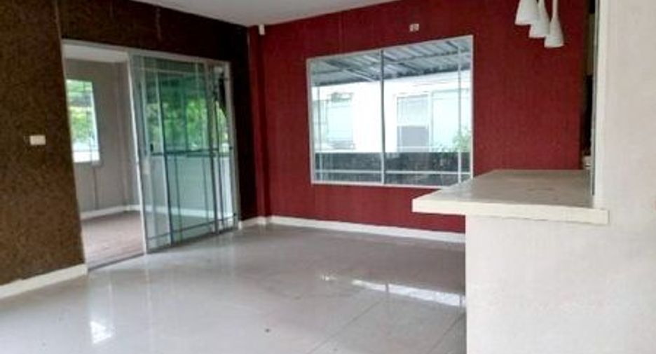 À vendre 3 chambres maison à Bang Sao Thong, Samut Prakan