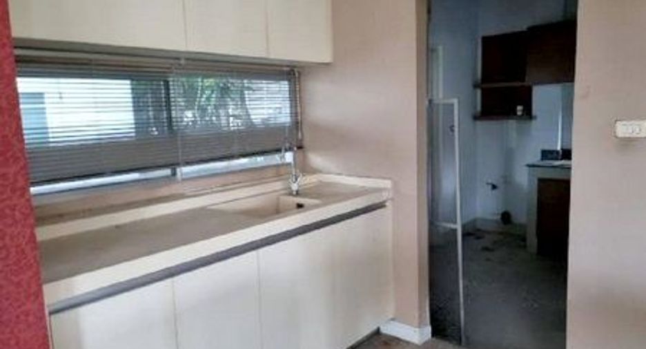 À vendre 3 chambres maison à Bang Sao Thong, Samut Prakan