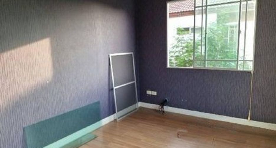À vendre 3 chambres maison à Bang Sao Thong, Samut Prakan