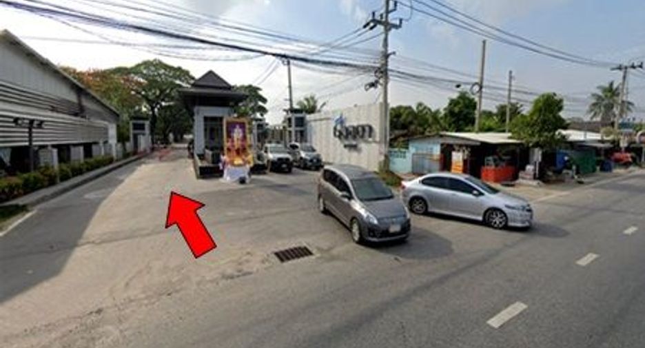 For sale 3 bedrooms house in Bang Sao Thong, Samut Prakan