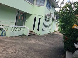 ให้เช่า 2 ห้องนอน บ้านเดี่ยว ใน วัฒนา, กรุงเทพฯ