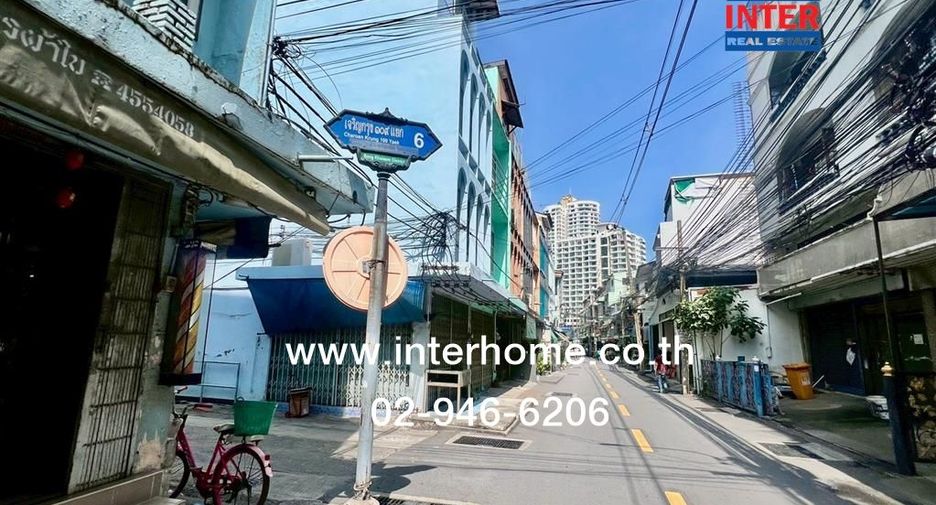 Reihenhaus zum Kauf mit 6 Zimmer in Bang Kho Laem, Bangkok