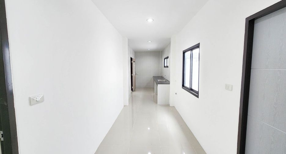 For sale 3 bedrooms house in Thawi Watthana, Bangkok