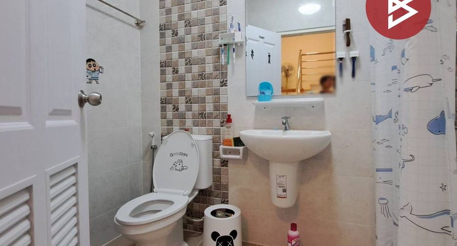 For sale 3 bedrooms townhouse in Lat Lum Kaeo, Pathum Thani