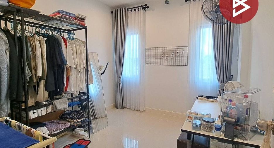 For sale 3 bedrooms townhouse in Lat Lum Kaeo, Pathum Thani