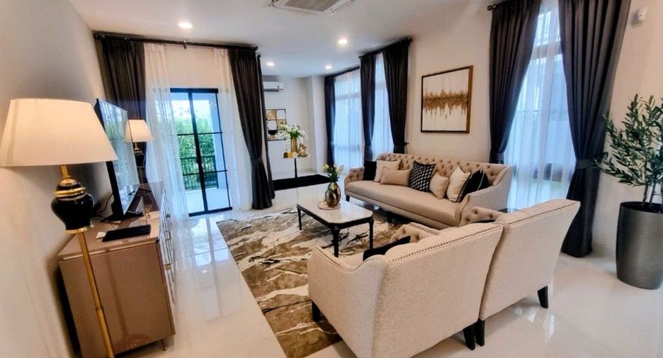 Haus zur Miete und zum Kauf mit 4 Zimmer in Saphan Sung, Bangkok