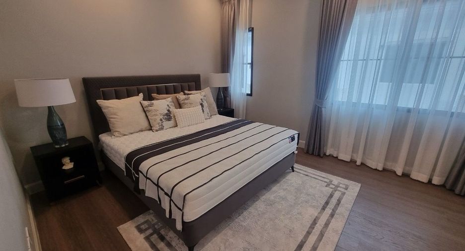Haus zur Miete und zum Kauf mit 4 Zimmer in Saphan Sung, Bangkok
