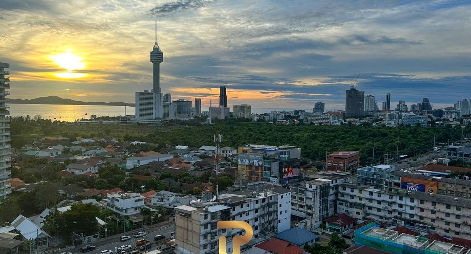 For sale 2 ベッドルーム condo in Bang Lamung, Chonburi