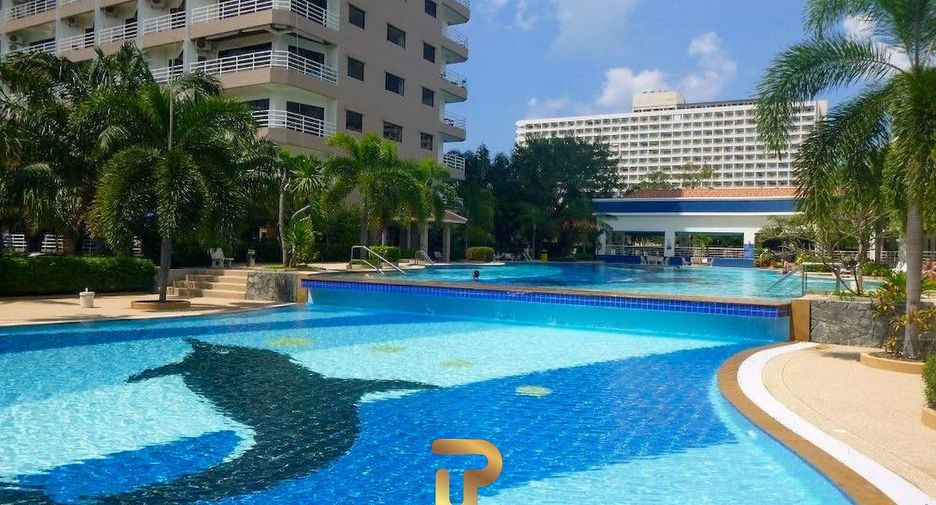 For sale 2 ベッドルーム condo in Bang Lamung, Chonburi