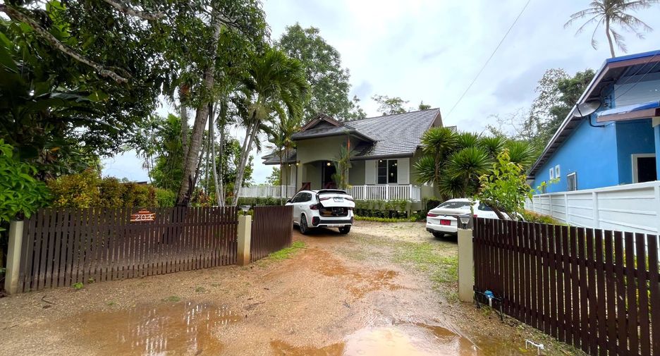 Villa zur Miete und zum Kauf mit 2 Zimmer in Mueang Krabi, Krabi