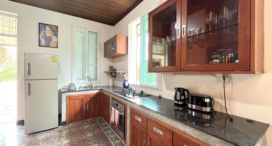 Villa zur Miete und zum Kauf mit 2 Zimmer in Mueang Krabi, Krabi