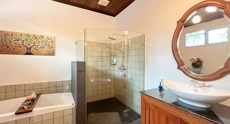 Villa zur Miete und zum Kauf mit 2 Zimmer in Mueang Krabi, Krabi