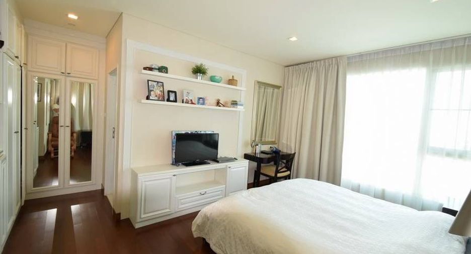 Condo en venta de 4 habitaciones en Watthana, Bangkok