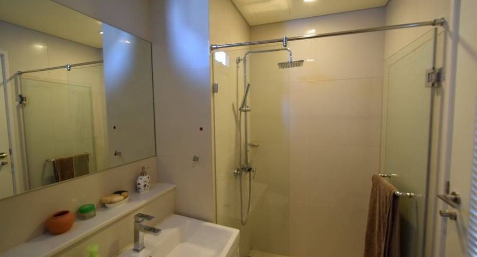 Condo en venta de 4 habitaciones en Watthana, Bangkok