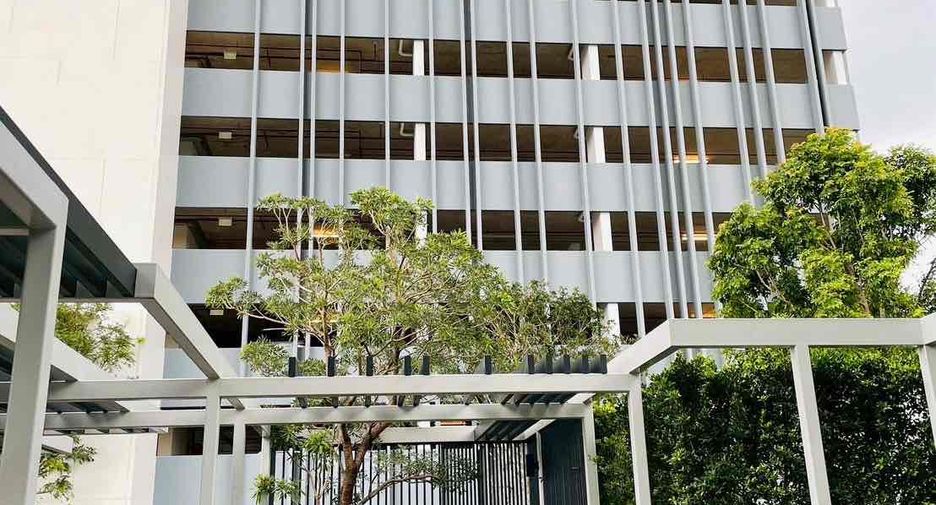 À vendre 1 chambre condo à Min Buri, Bangkok
