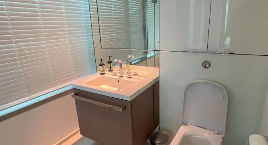 Condo en alquiler y en venta de 2 habitaciones en Pathum Wan, Bangkok