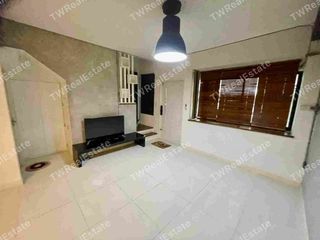 Casa adosada en alquiler de 3 habitaciones en Khan Na Yao, Bangkok