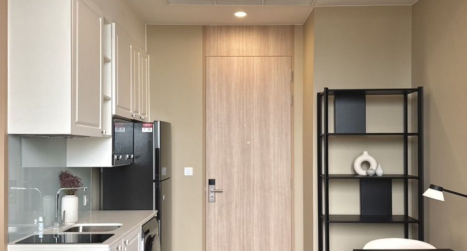 For sale 1 bed condo in Watthana, Bangkok