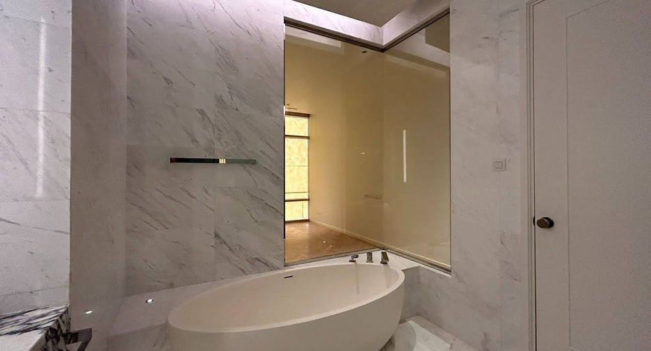 Condo en alquiler y en venta de 2 habitaciones en Bang Kho Laem, Bangkok