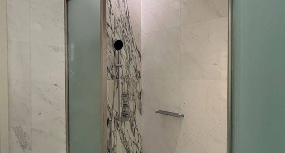 Condo en alquiler y en venta de 2 habitaciones en Bang Kho Laem, Bangkok