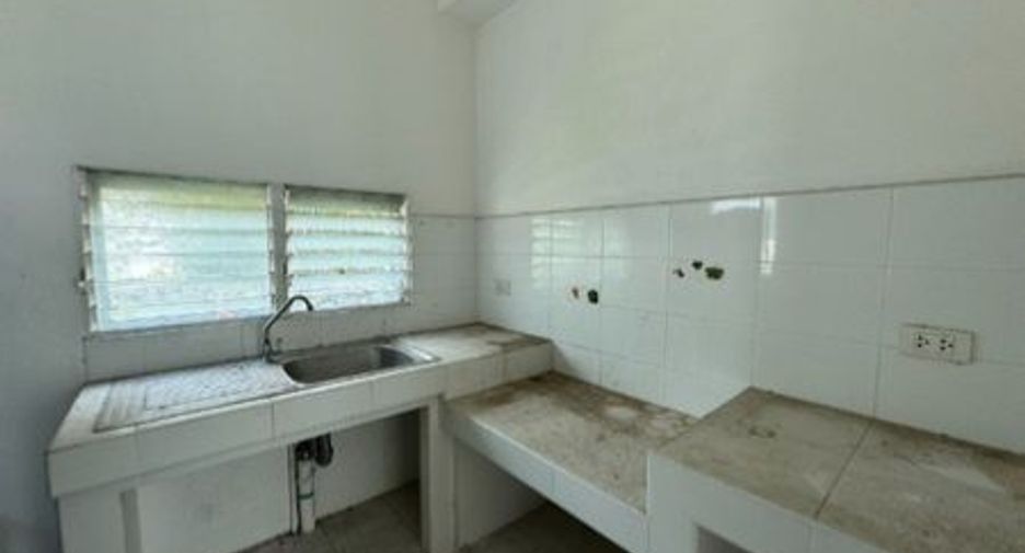 For sale 3 bedrooms house in Prawet, Bangkok