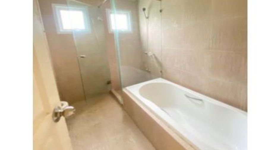 Haus zum Kauf mit 3 Zimmer in Mueang Chon Buri, Chonburi
