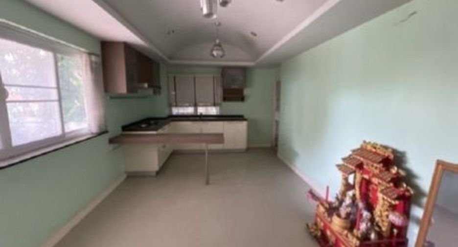 Casa en venta de 4 habitaciones en Mueang Nakhon Ratchasima, Nakhon Ratchasima