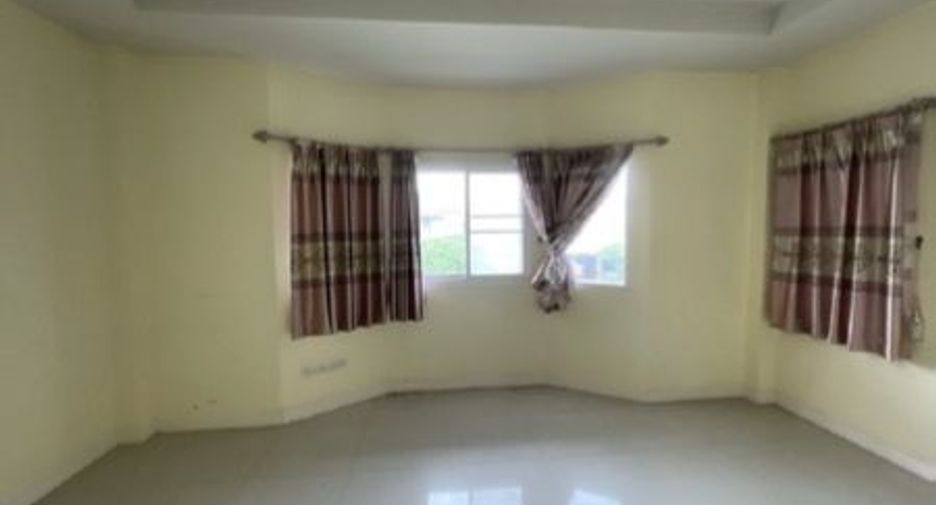 Casa en venta de 4 habitaciones en Mueang Nakhon Ratchasima, Nakhon Ratchasima